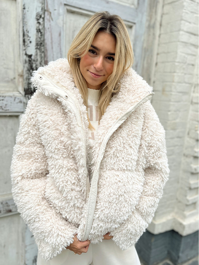 Knusse Faux-fur Jasje